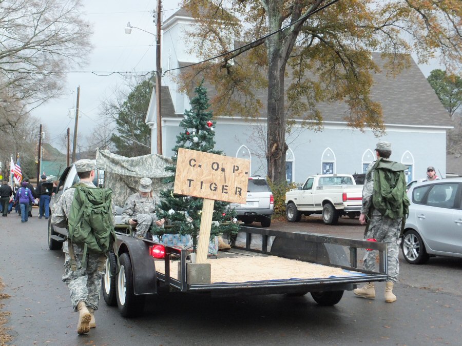 Gurley Christmas Parade 2013